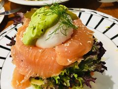 三文鱼水波蛋松饼-AFS Cafe & Canteen(闽江二路店)