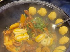 -鱼窝棚柴火铁锅炖(富山屯店)