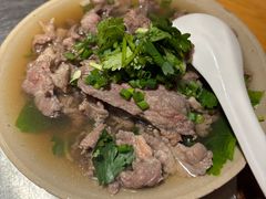 -大众跷脚牛肉馆·非遗传承单位(峨眉山店)