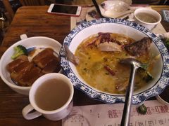 -胡桃里音乐酒馆(白云五号T5 MALL店)