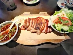 -大头虾越式风味餐厅(光明广场店)