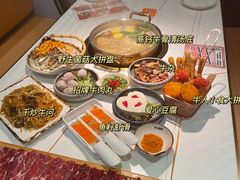 -牛人日志·鲜牛肉骨汤火锅(万科里瑧店)
