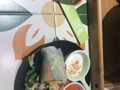 -越弥越南传统美食馆