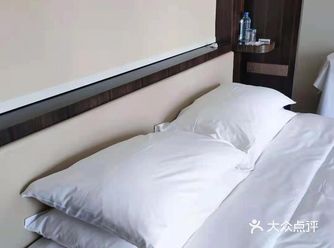 每天起床看着落地窗外的花城汇和八乐梦里的女儿