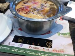 -健晟星期天火锅(红岗店)