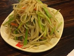 -管氏翅吧(中关村店)