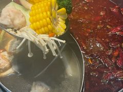 -来龍儿鲜切牛肉自助老火锅