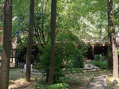 -林间山庄
