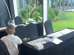 -奔驰上海利星(七宝店)