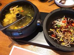 云南经典汽锅鸡-云海肴·汽锅鸡·云南菜(苏州中心店)