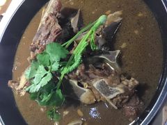 -运气牛自助酱大骨火锅(南京东路店)