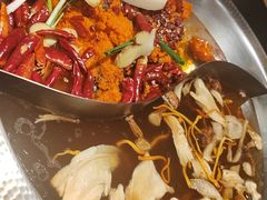 -廖掌柜·重庆鲜货火锅(上海首店)