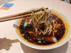 红汤杂酱面-协茂森老钟家(龙湖滨江天街店)