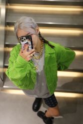 -变画·发型STUDIO