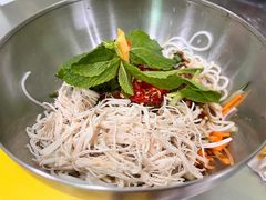 -哪爪小锅米线·拌鸡爪