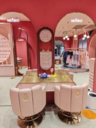 -奈尔宝家庭中心·亲子餐厅(北京东坝万达店)