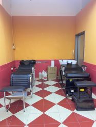 -Devilhands Barbershop男士理容店