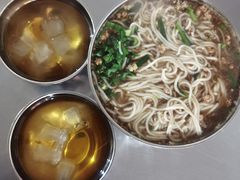 -正宗杨记普洱酸醋米线(总店)