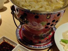 -关东小磨东北菜(上海长风大悦城店)