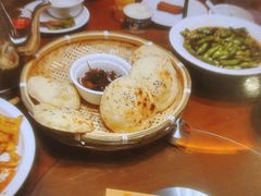 -钵家大院·地道湖北菜(江夏·大花岭店)