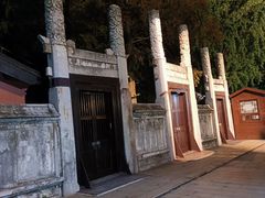 -梅村泰伯庙