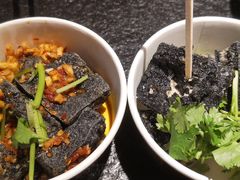 -黑色经典臭豆腐·湖南特产(坡子街店)