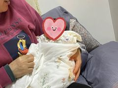 -乐禧母婴全自营月嫂(宝山店)