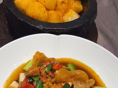 -香山湖家家宴(中山陵店)
