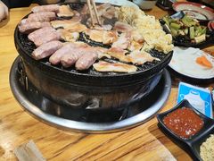 -石记老北京炙子烤肉(松园店)