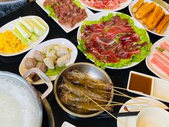 鲜牛展-吉友粥底火锅(方斜路店)