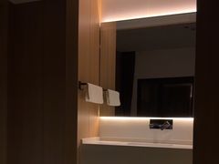 -涨巢·潮玩水疗局