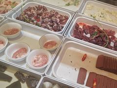 -尚品海鲜肥牛自助火锅(湖明店)