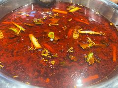 -肖肖酸萝卜鱼火锅(总店)