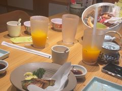 -花和海鲜自助(梅江店)