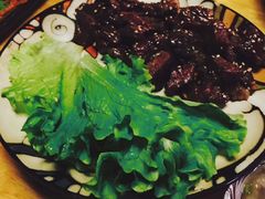 炭烧牛肉-三更食堂