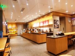 大堂-星巴克(天津滨海国际机场1店)