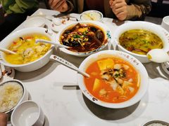 -渝是乎酸菜鱼·川渝小炒(新世界百货望京店)