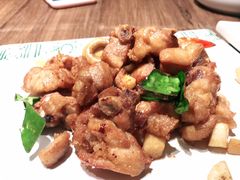 柠檬香酥鸡-云海肴云南菜(浦江欢乐颂店)