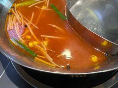 -由衷贵州酸汤牛肉火锅(新桥店)