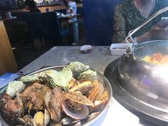 -船梆煮•蒸汽海鲜·炉火烤肉(五四广场店)