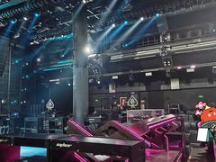 -赛博LIVE SHOW酒吧