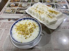 桂花双皮奶-周大娘牛乳(旧寨古村总店)
