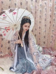 -汉仪华裳汉服馆(打浦桥店)