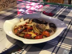 捞汁小海鲜-马路牙子地桌烤肉(工体店)