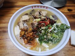 -文山荷鲜居(翠湖店)