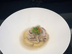 -无锡鼎尚皇冠酒店