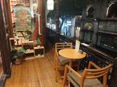 -猫的天空之城概念书店(杭州南宋御街店)