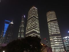 -陆家嘴空中步行连廊