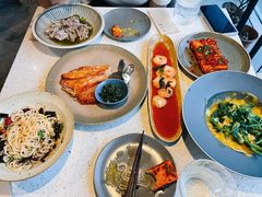 -半山腰·云南菜(侨福芳草地店)
