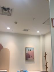 -More摩尔医美の注射线雕光电中心